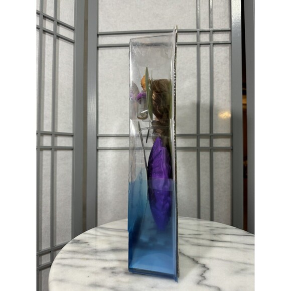 NEW Moxie Girlz MGA Monet With Dog Fish Bubble Bath Surprise Doll Purple 2014 - Picture 3 of 6